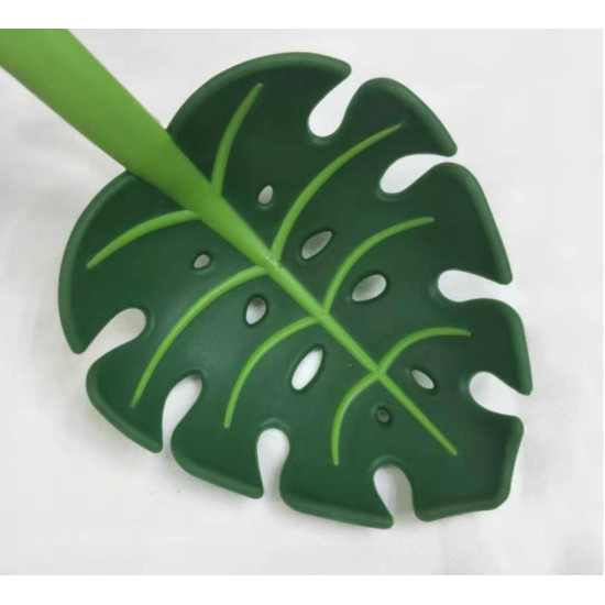 Green Leaf Food Grade Plastic Serving Spoon
