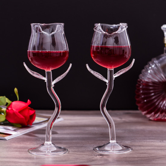 Rose-Shaped Glass Cup for Elegant Drink Serving and Hospitality