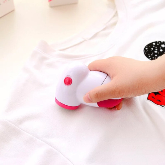 Battery-Powered Fabric Lint Remover – Clothes Shaver Battery-Powered Fabric Lint Remover – Clothes Shaver