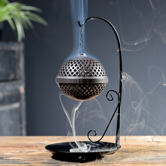 Luxury Hanging Incense Burner – Elegant Metal Bakhoor & Oud Burner for Home and Office