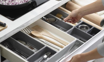 Smart Kitchen Drawer Organizers: Keep Every Kitchen Item in Its Place
